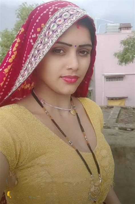 Desi wife video call big boobs show to lover